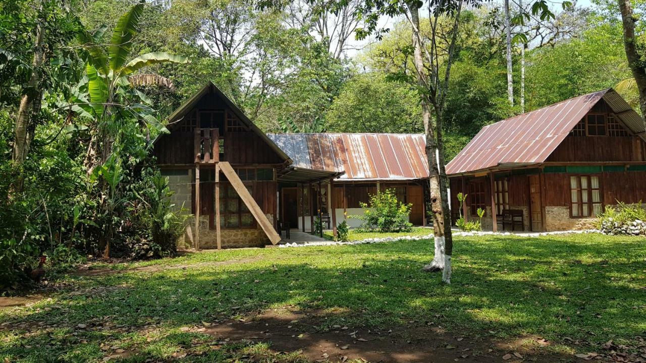 Hostal el Nawal Lanquín Exterior foto