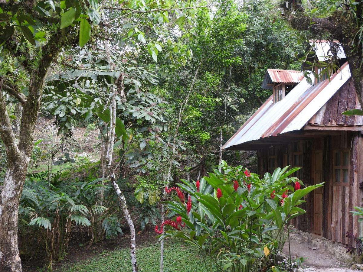 Hostal el Nawal Lanquín Exterior foto